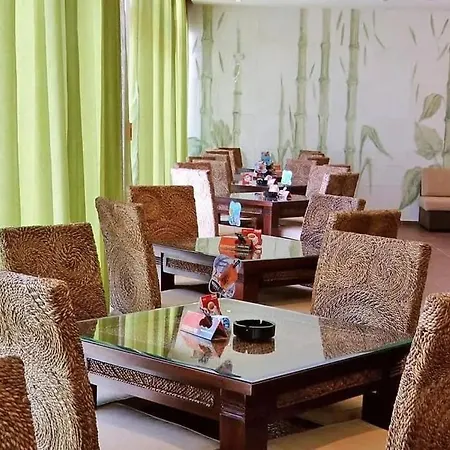 Hany - 3 Pools, Spa, Gym, Playgrounds *