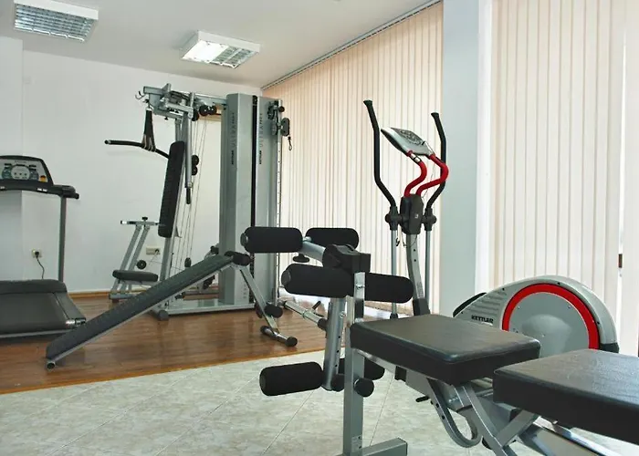 Hany - 3 Pools, Spa, Gym, Playgrounds Apartment