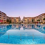 公寓 Hany - 3 Pools, Spa, Gym, Playgrounds 阳光海滩
