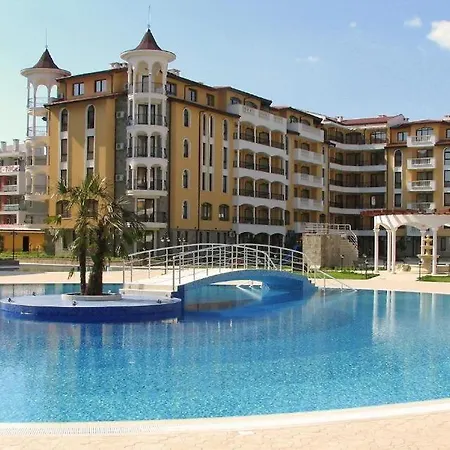 Apartment Hany - 3 Pools, Spa, Gym, Playgrounds